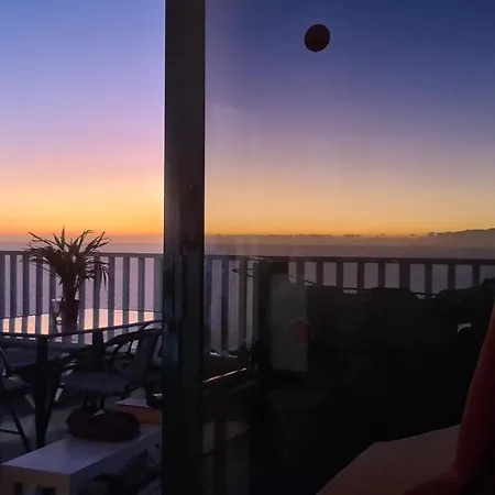 Puerto Rico Teide And Amadores View * 푸에르토리코